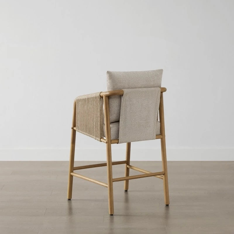 Tabouret de bar Lynn hauteur comptoir avec accoudoirs tressés en bois - Lot de 2