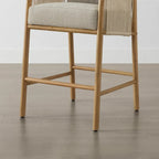 Tabouret de bar Lynn hauteur comptoir avec accoudoirs tressés en bois - Lot de 2